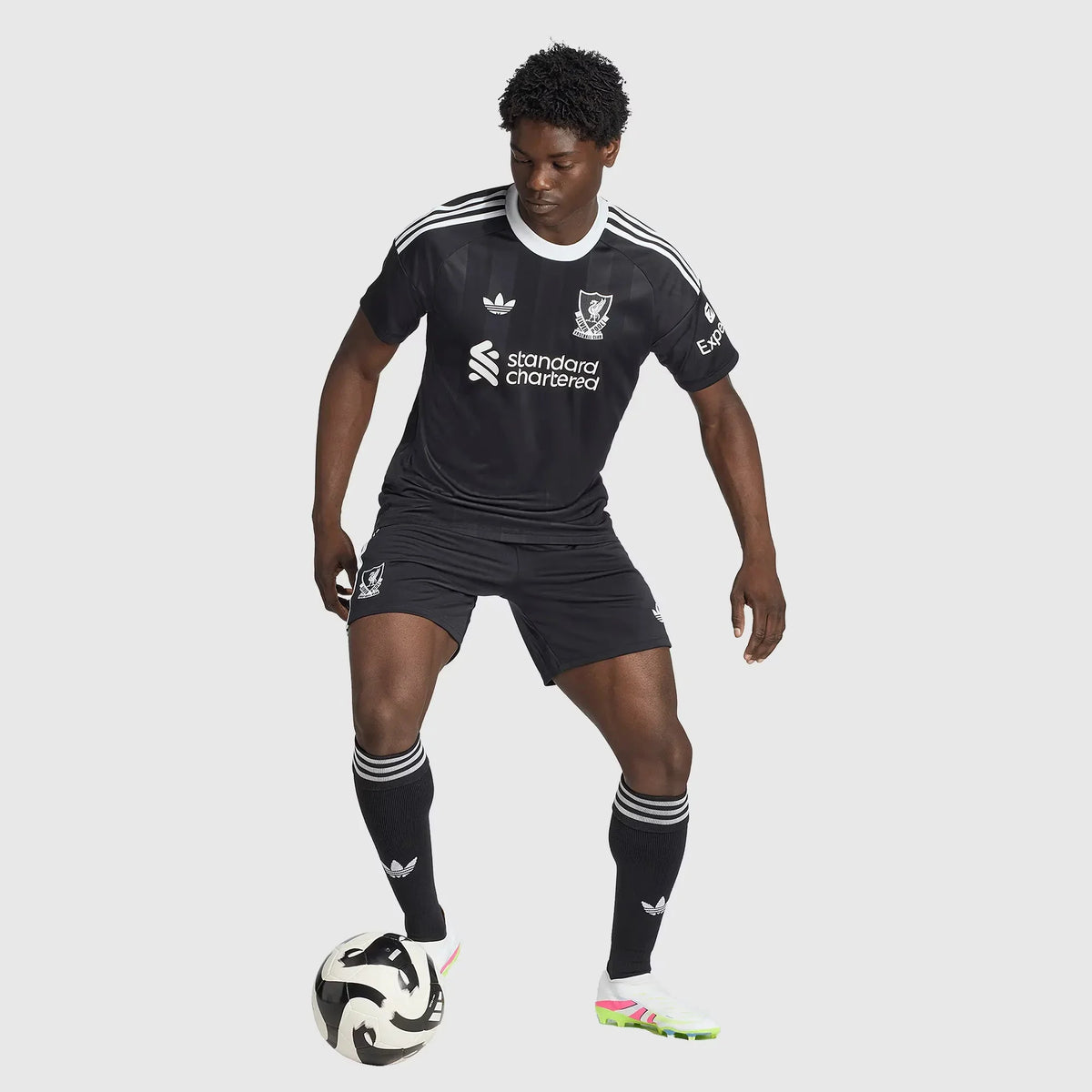 Camisa adidas Liverpool 2025/26 Goleiro