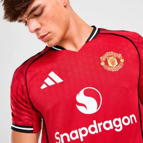 Camisa Manchester United Jogador 2025/26 Home