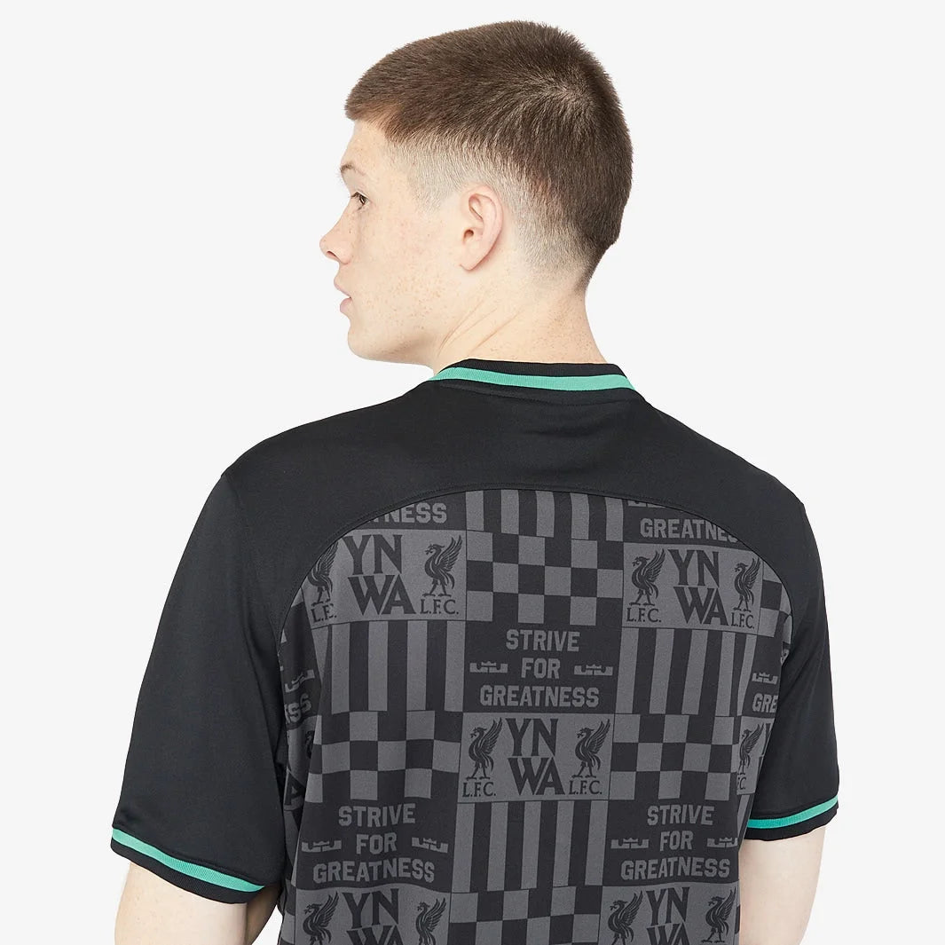Camisa Nike LeBron James Liverpool FC 2024/25 I Torcedor