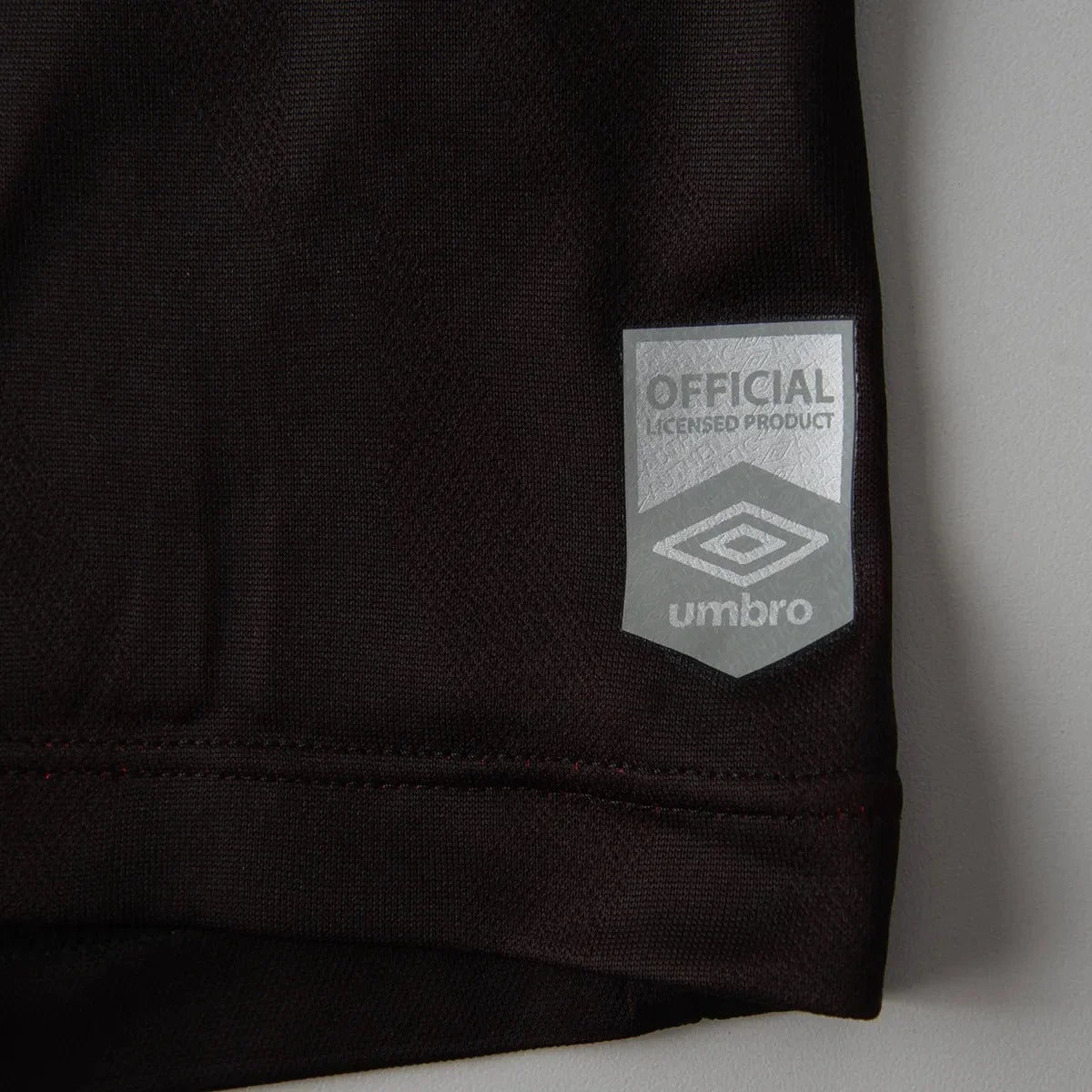 Camisa Athletico Paranaense 2025/26 Home Umbro Torcedor - Vermelha e Preta