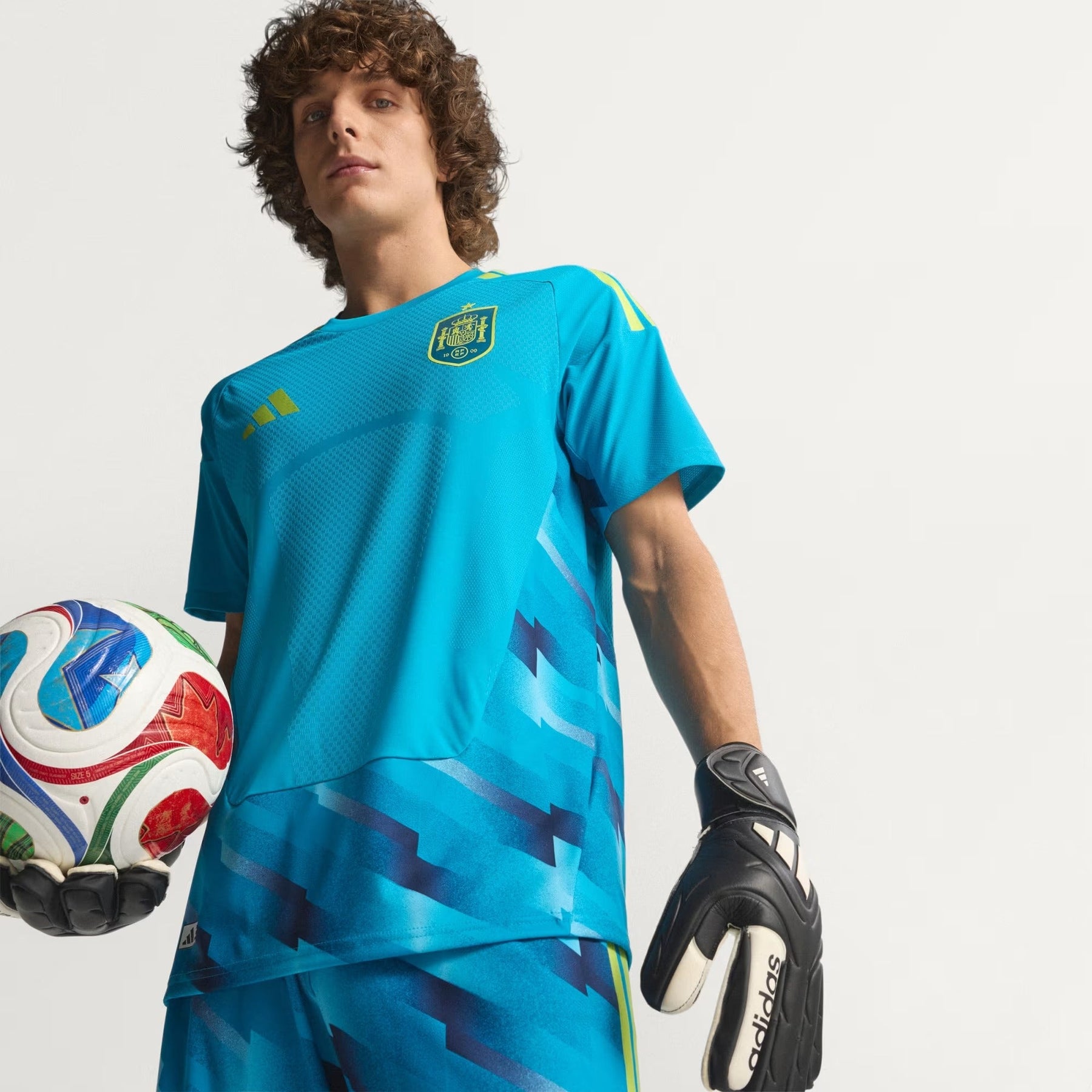 Camisa Espanha Goleiro 2026 - Versão Jogador