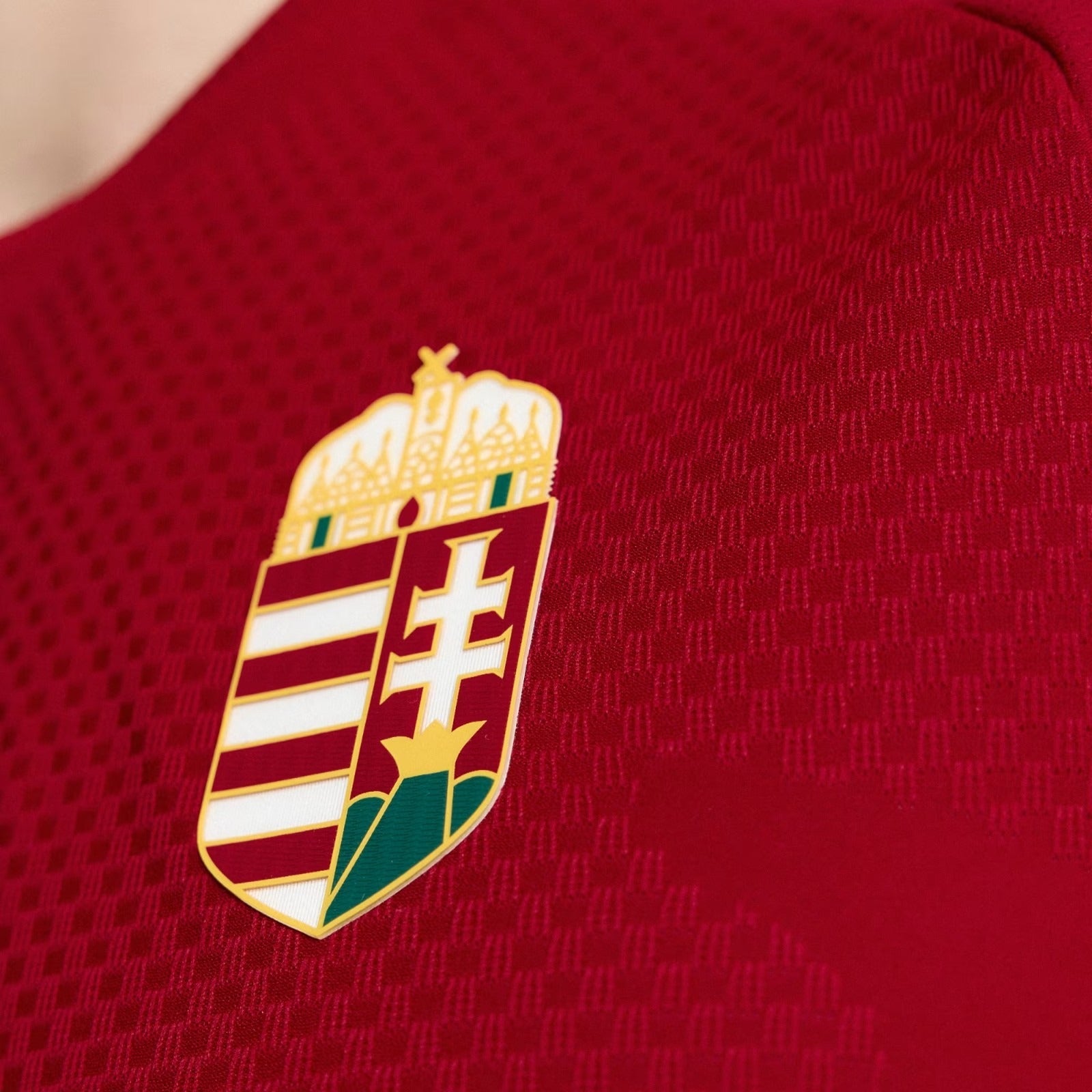 Camisa Hungria Home 2026